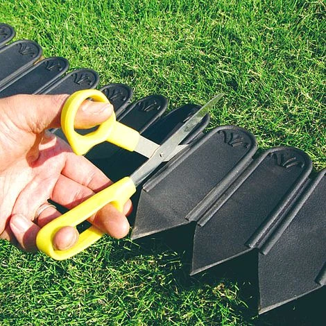 Lawn Edging & Flexible Garden Border Roll - 10m L 5 Lawn Edging & Flexible Garden Border Roll - 10m L - Image 3