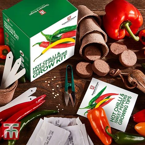 Red Hot Chilli & Sweet Peppers Growing Kit - Gift 3 Red Hot Chilli & Sweet Peppers Growing Kit - Gift